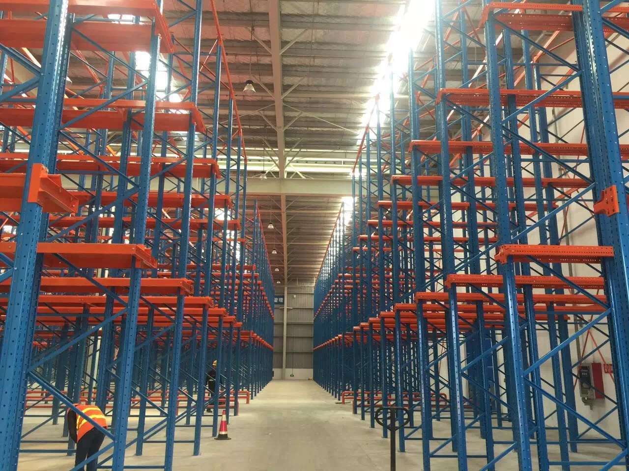 仓库先进先出模式的设计需要考虑哪些因素？