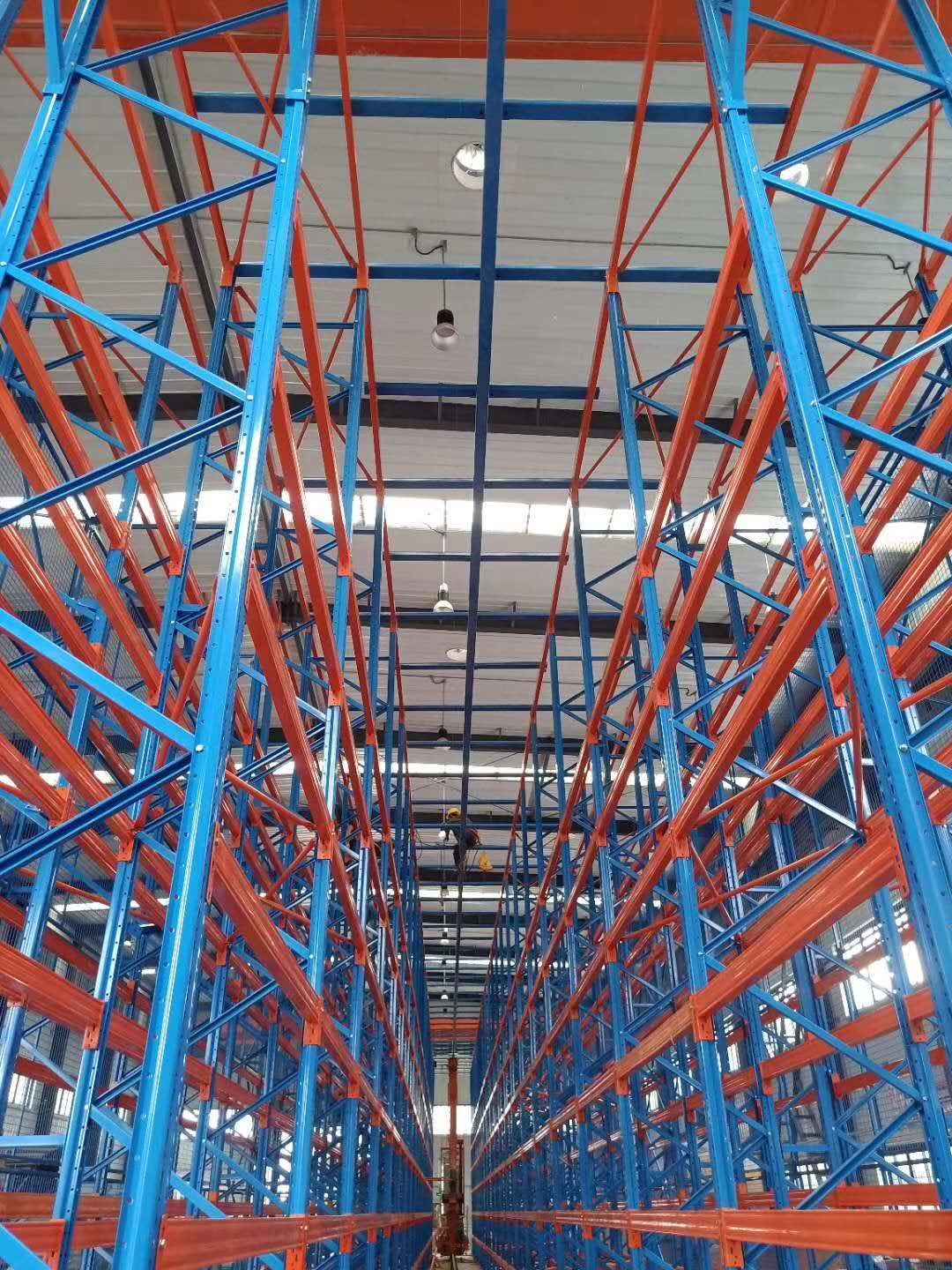  智能仓储离不开的基础载体 —— 货架的核心作用全解析