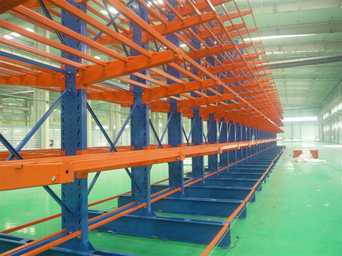 悬臂货架 — 长物料专用仓储解决方案